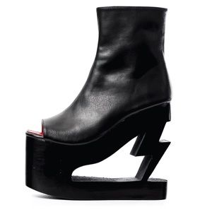 DOLLS KILL "LIGHTNING CRASHES" BOOT